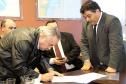 O presidente do Sindicato dos Agentes Marítimos do Paraná (Sindapar), Victor Manuel Simões Pinto também assinou a ordem de Serviço 093/2010