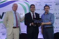 Portos do Paraná recebe dois prêmios em evento sobre gestão, sustentabilidade e ESG