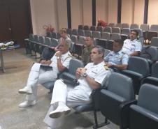 Representantes das forças armadas de três países visitam o Porto