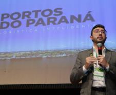 Importação de fertilizantes pelos portos do Paraná é destaque em simpósio