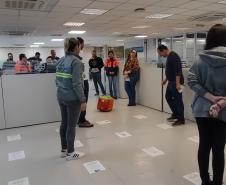 Portos do Paraná conscientiza sobre teste com etilômetro e segregação de resíduos
