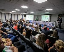 Portos do Paraná promove palestra com diplomata do Ministério das Relações Exteriores