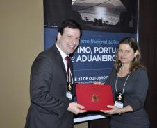 Portos do Paraná apresentam inovações em Congresso Nacional de Direito Portuário na OAB