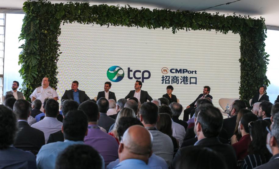 Paraná passa a ter o maior terminal para contêineres do Brasil