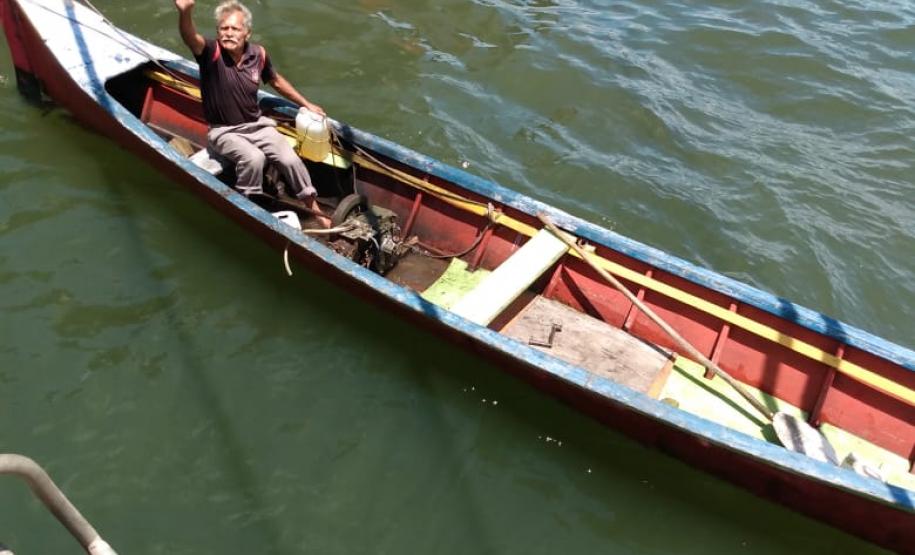 A situação foi atendida pela Guarda Portuária e pela equipe da Diretoria de Operações. E o senhor, de 68 anos, passa bem e já está são e salvo na casa da filha, na Ilha dos Valadares