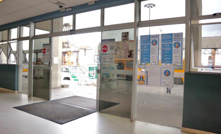 Os portos de Paranaguá e Antonina adotam uma série de medidas preventivas para o controle novo Coronavírus (vírus 2019-nCoV).