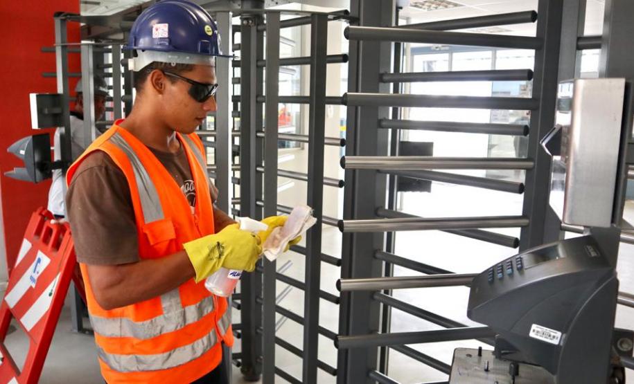 Os portos de Paranaguá e Antonina adotam uma série de medidas preventivas para o controle novo Coronavírus (vírus 2019-nCoV).