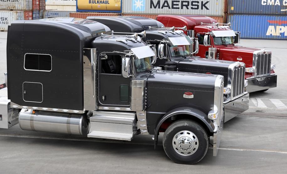 As máquinas vieram diretamente do porto de Jacksonville, na Flórida, e agora seguem para colecionadores de São Paulo, Minas Gerais, Rio Grande do Sul e Santa Catarina.