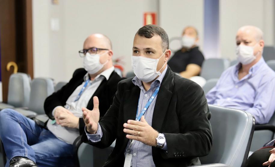 Comitiva do porto catarinense visitou estrutura paranaense e conheceu um pouco mais sobre a gestão e a operação portuária adotadas em Paranaguá e Antonina.