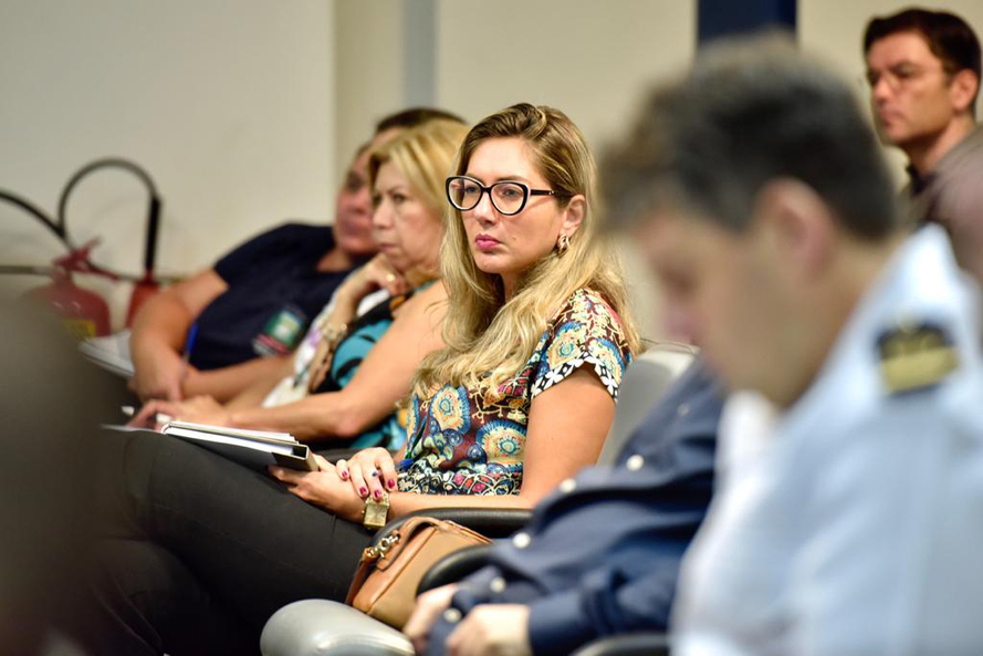 Portos do Paraná realizou reuniões com Anvisa, Marinha, Regional de Saúde, Samu, Hospital Regional do Litoral, empresas, armadores e operadores portuários, sobre o novo coronavirus. Foi ressalta importância dos planos de contingência e da articulação entre órgãos para o enfrentamento da doença.