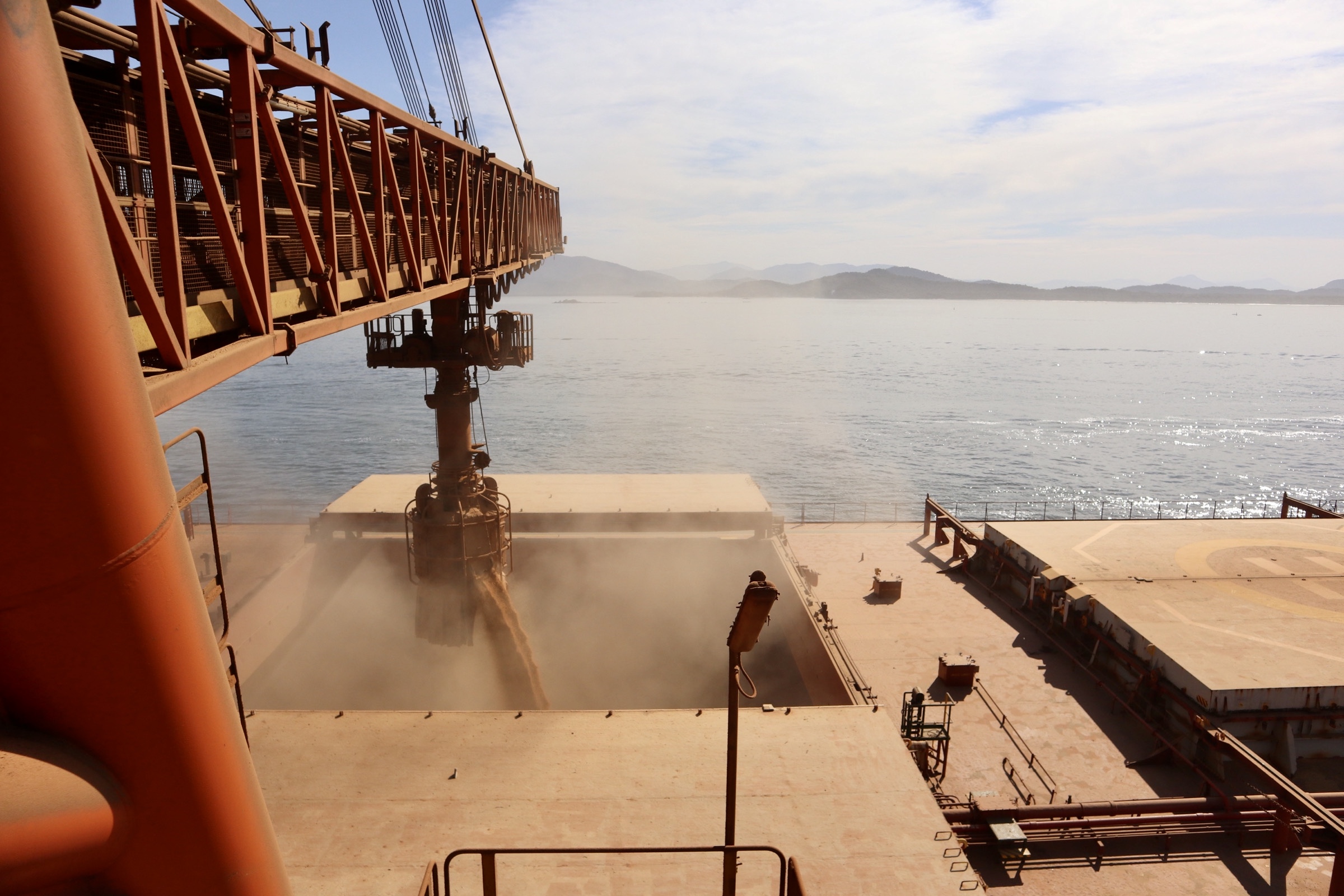 Quase 13 milhões de toneladas de grãos e farelos foram exportados pelo Corredor de Exportação, de janeiro a julho. Mais de 97% dos embarques - cerca de 12,5 milhões de toneladas - são de soja.