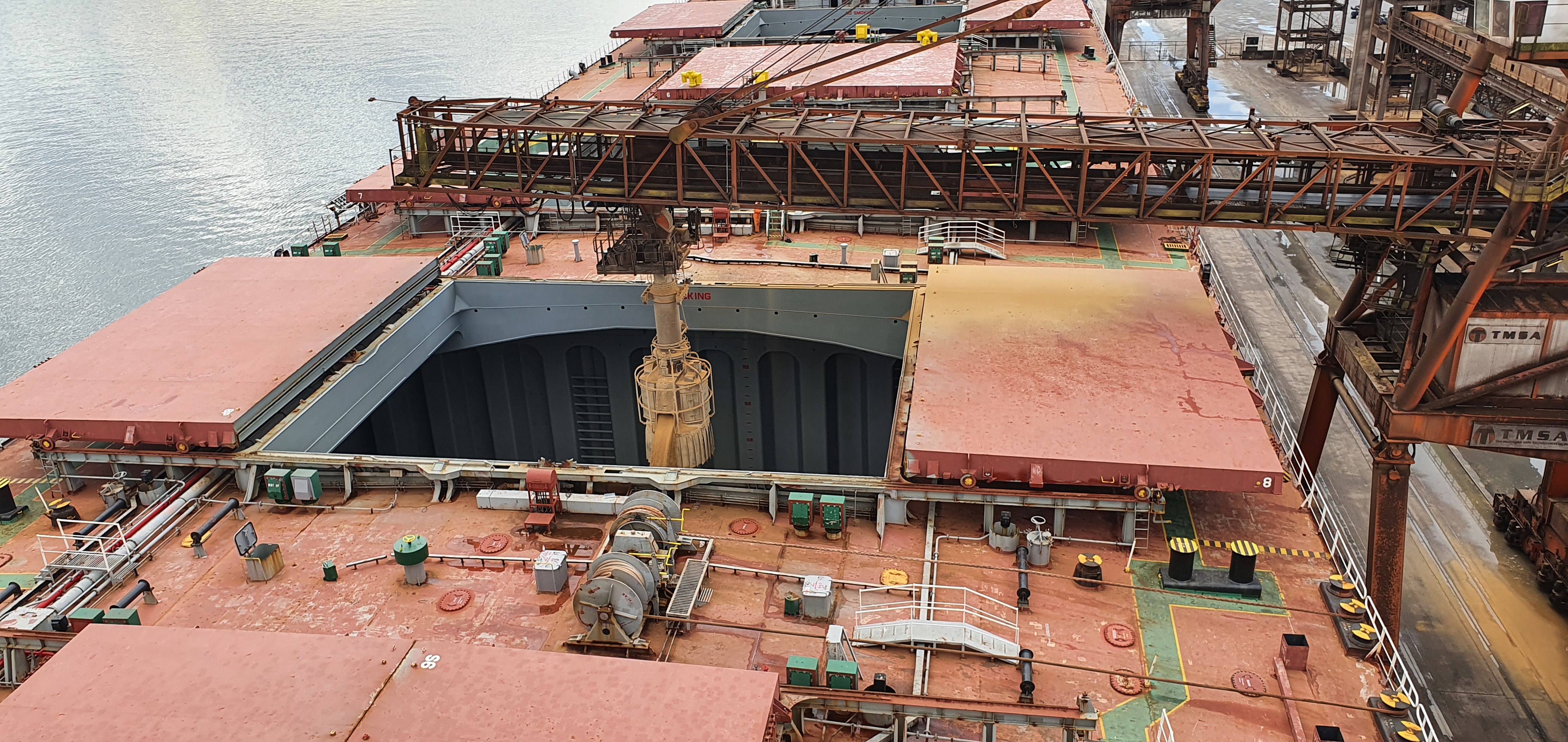 Quantidade embarcada pelo Corredor de Exportação do Porto de Paranaguá nos últimos oito meses já supera em 5,1%, o total exportado nos doze meses do ano passado. De janeiro a agosto de 2020, foram quase 11,15 milhões de toneladas exportadas do grão.