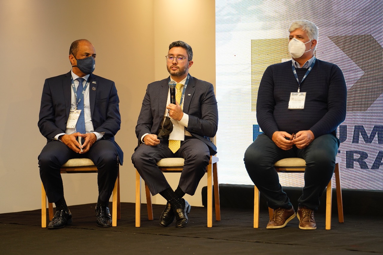 Portos do Paraná debatem avanços do setor no Fórum Sul Export