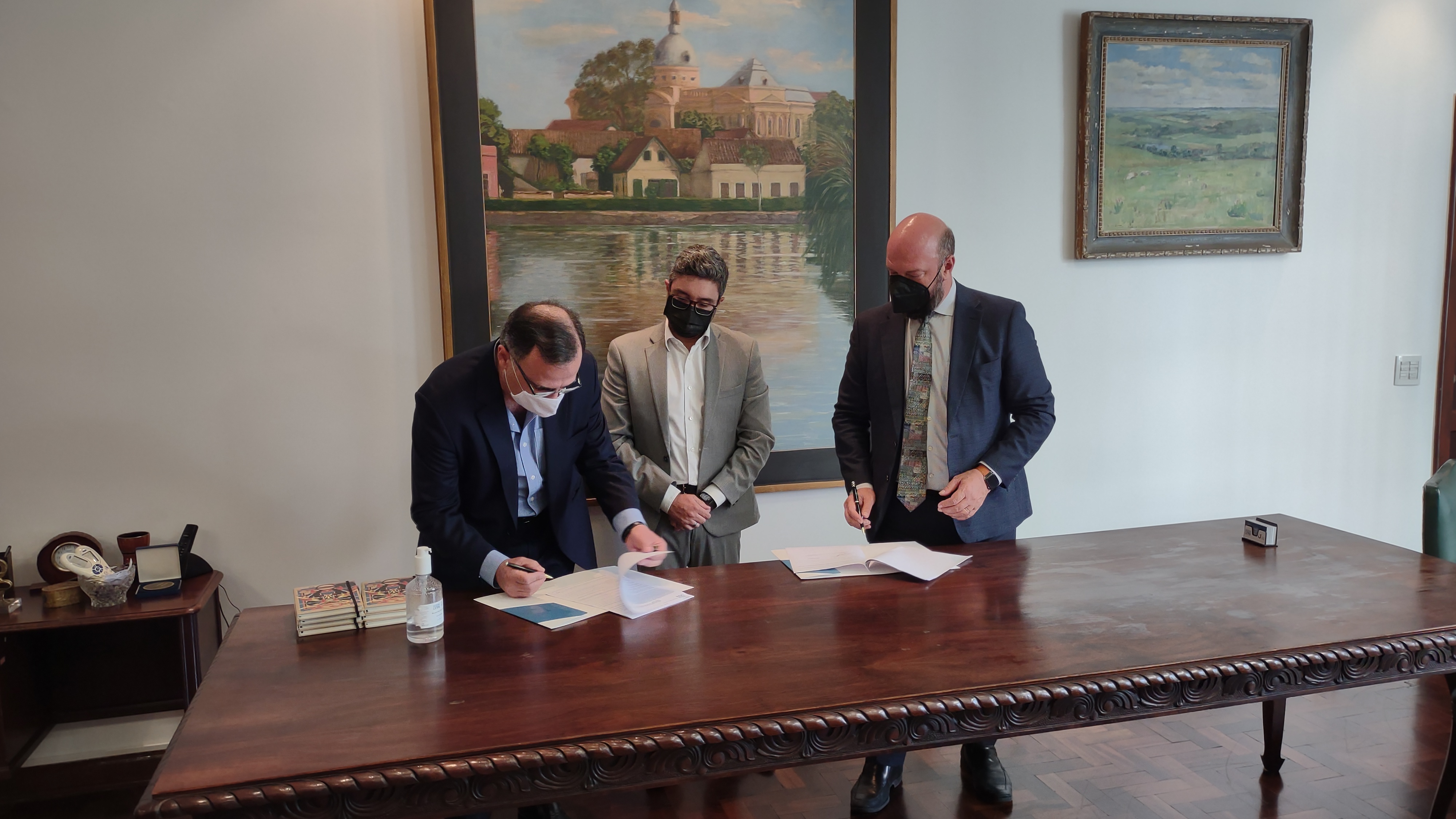 Parceria da empresa pública com a Universidade Federal do Paraná é inédita e tem objetivo de fornecer dados para projetos futuros de redução de danos.