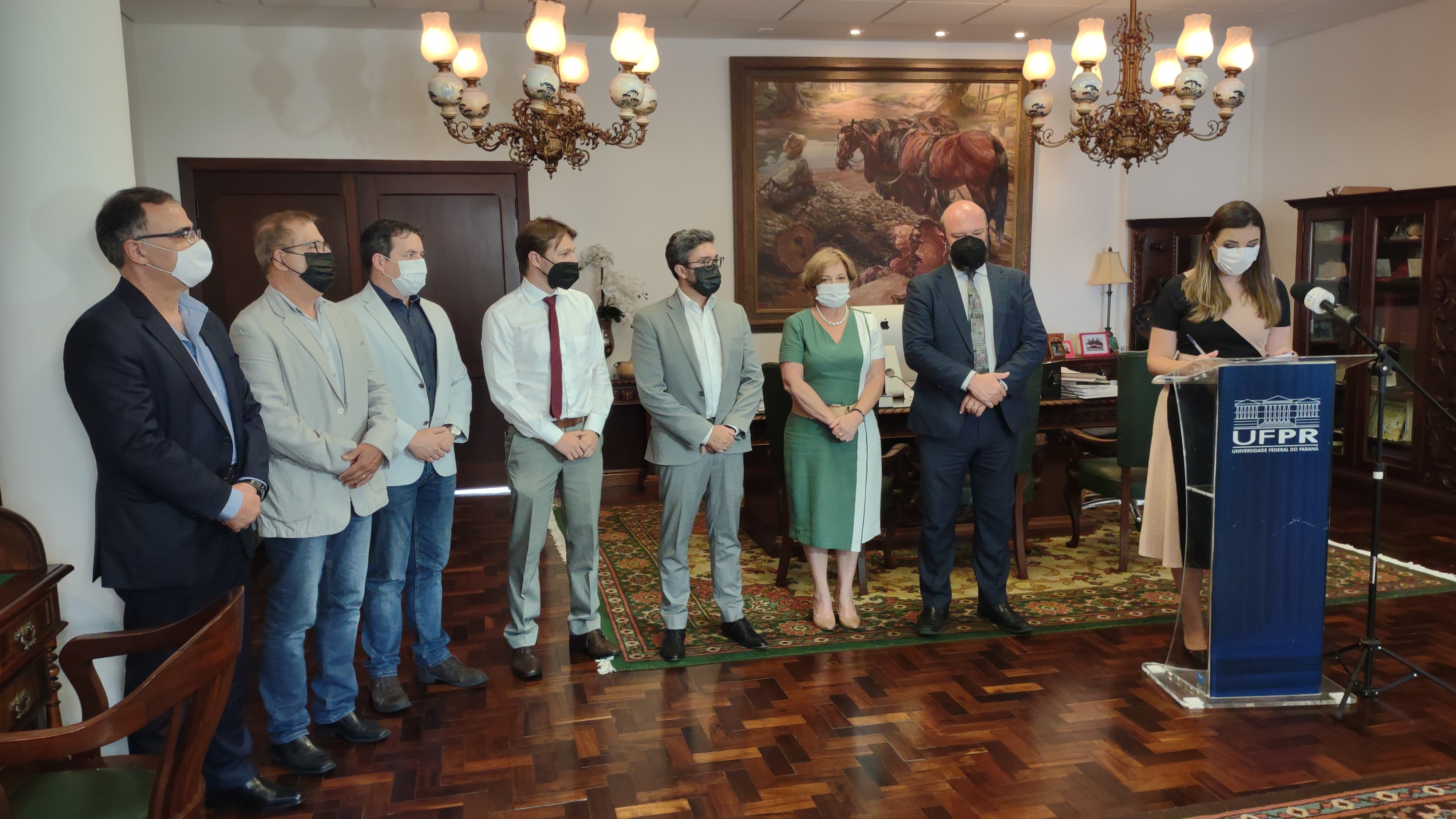 Parceria da empresa pública com a Universidade Federal do Paraná é inédita e tem objetivo de fornecer dados para projetos futuros de redução de danos.