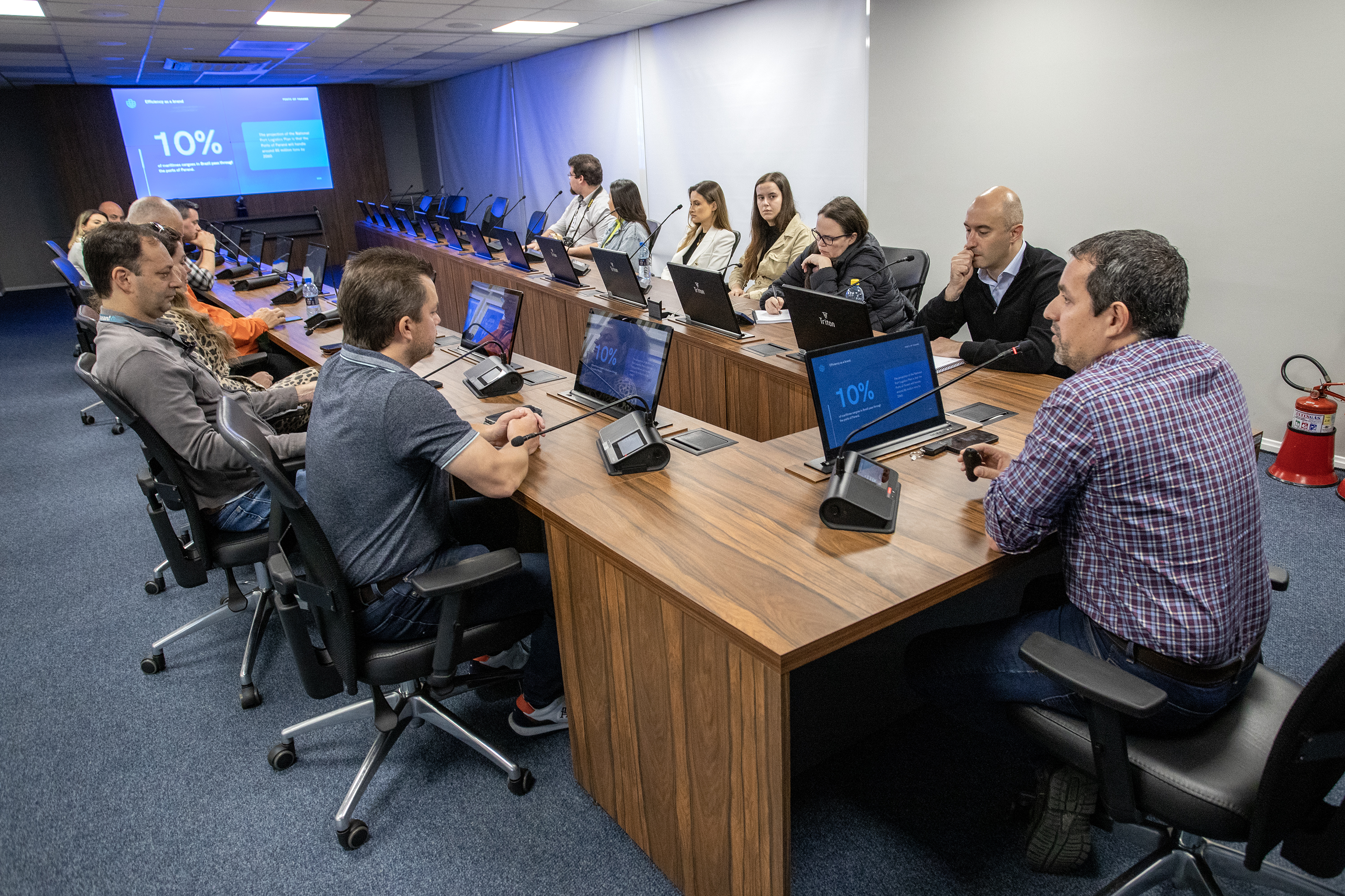 Encontro aconteceu no Palácio Taguaré, sede administrativa da empresa pública, que trabalha em seu Programa de Educação Ambiental os 17 Objetivos de Desenvolvimento do Milênio