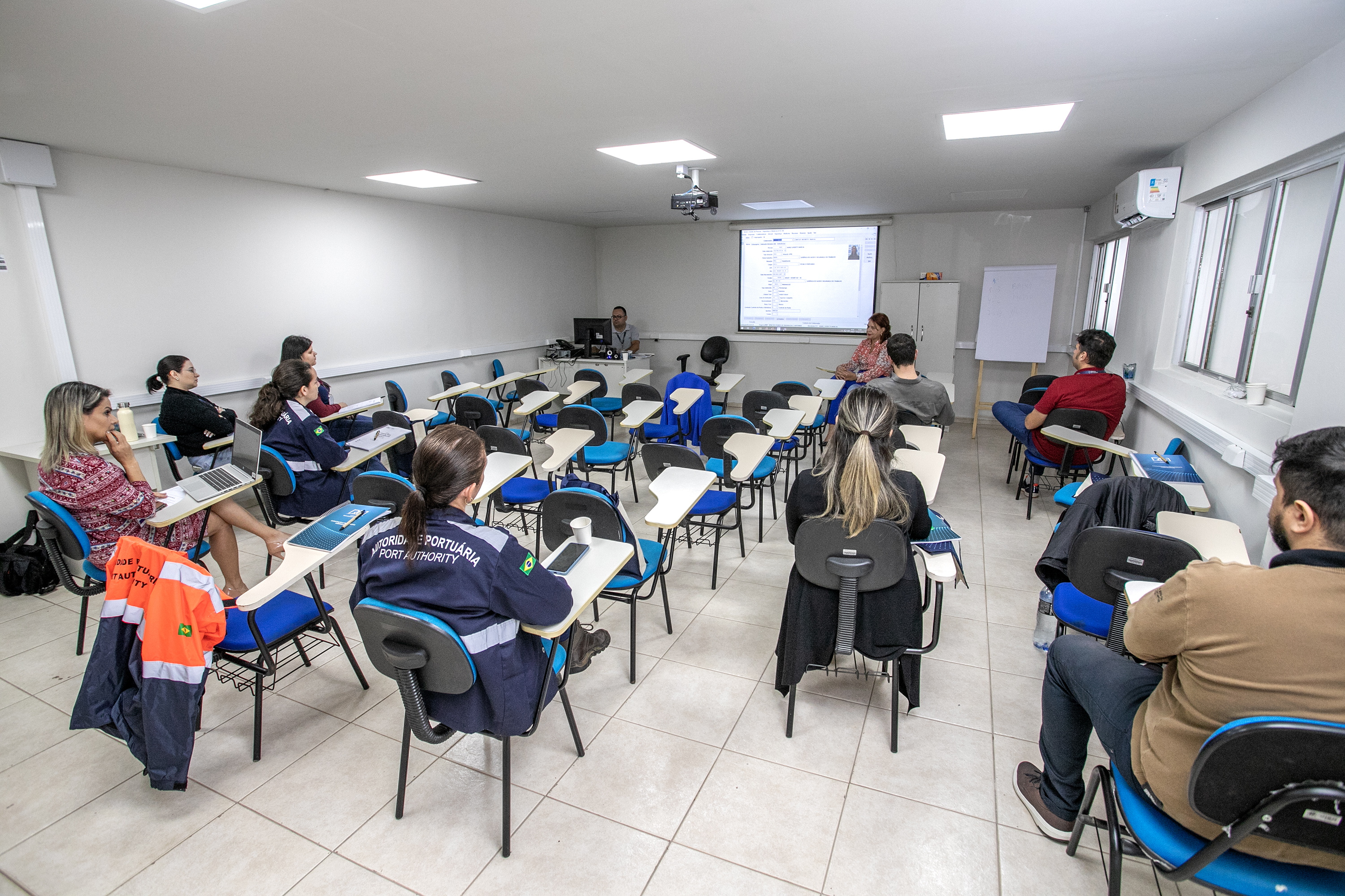 Investimento da Portos do Paraná em capacitação cresce 79% em quatro anos