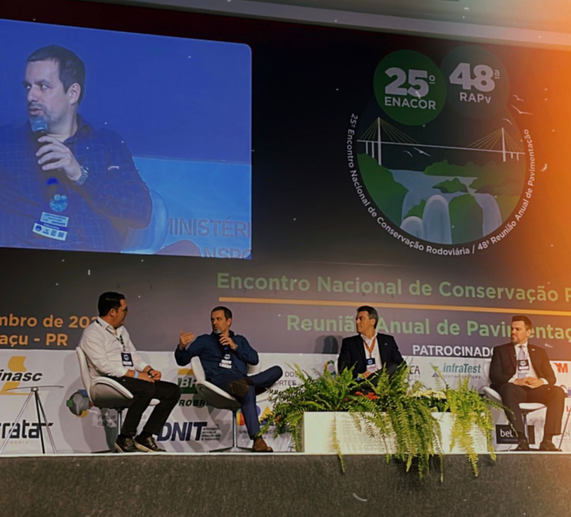 Portos do Paraná discute modais e investimentos em Foz do Iguaçu