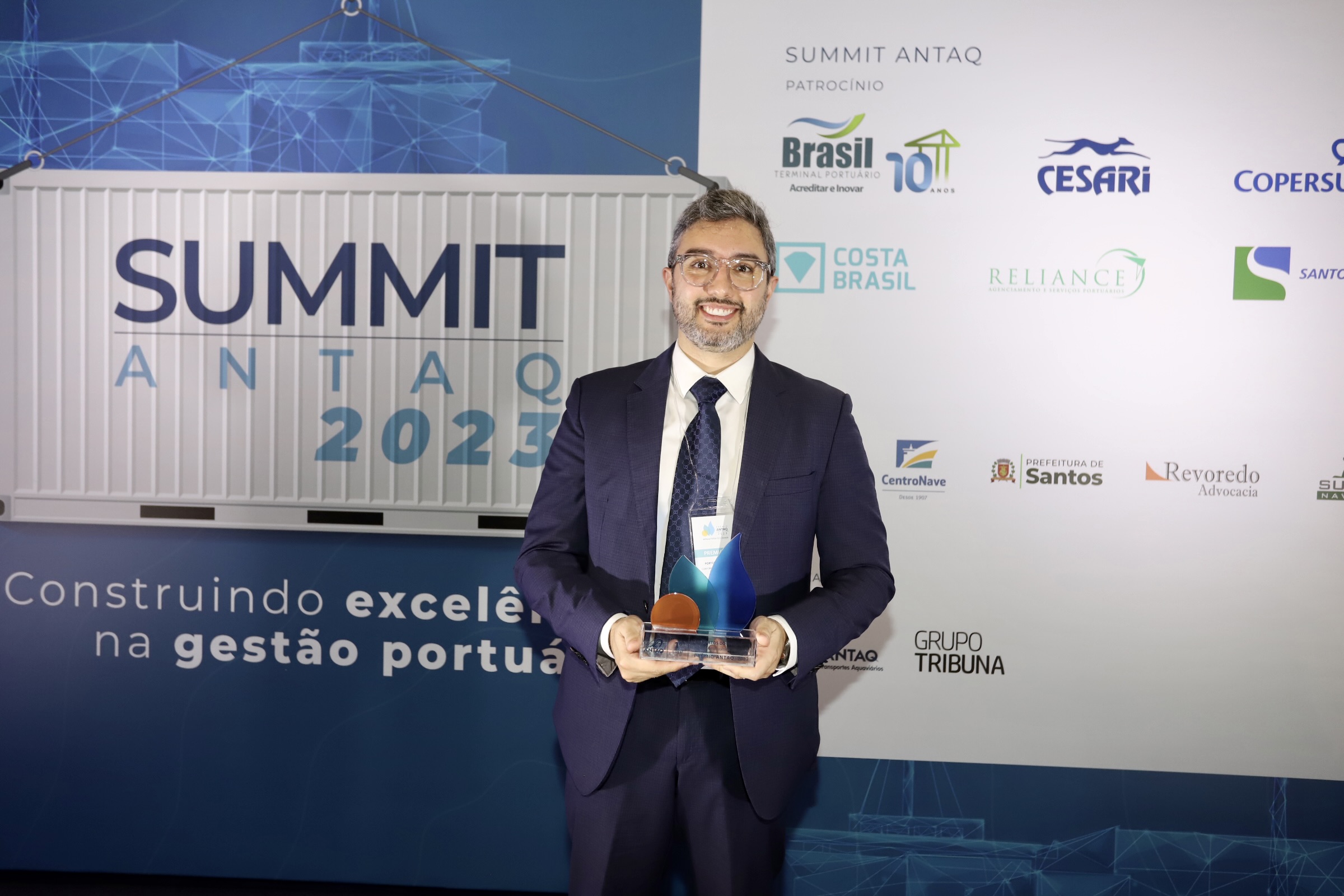 Portos do Paraná é tricampeã em premiação da ANTAQ
