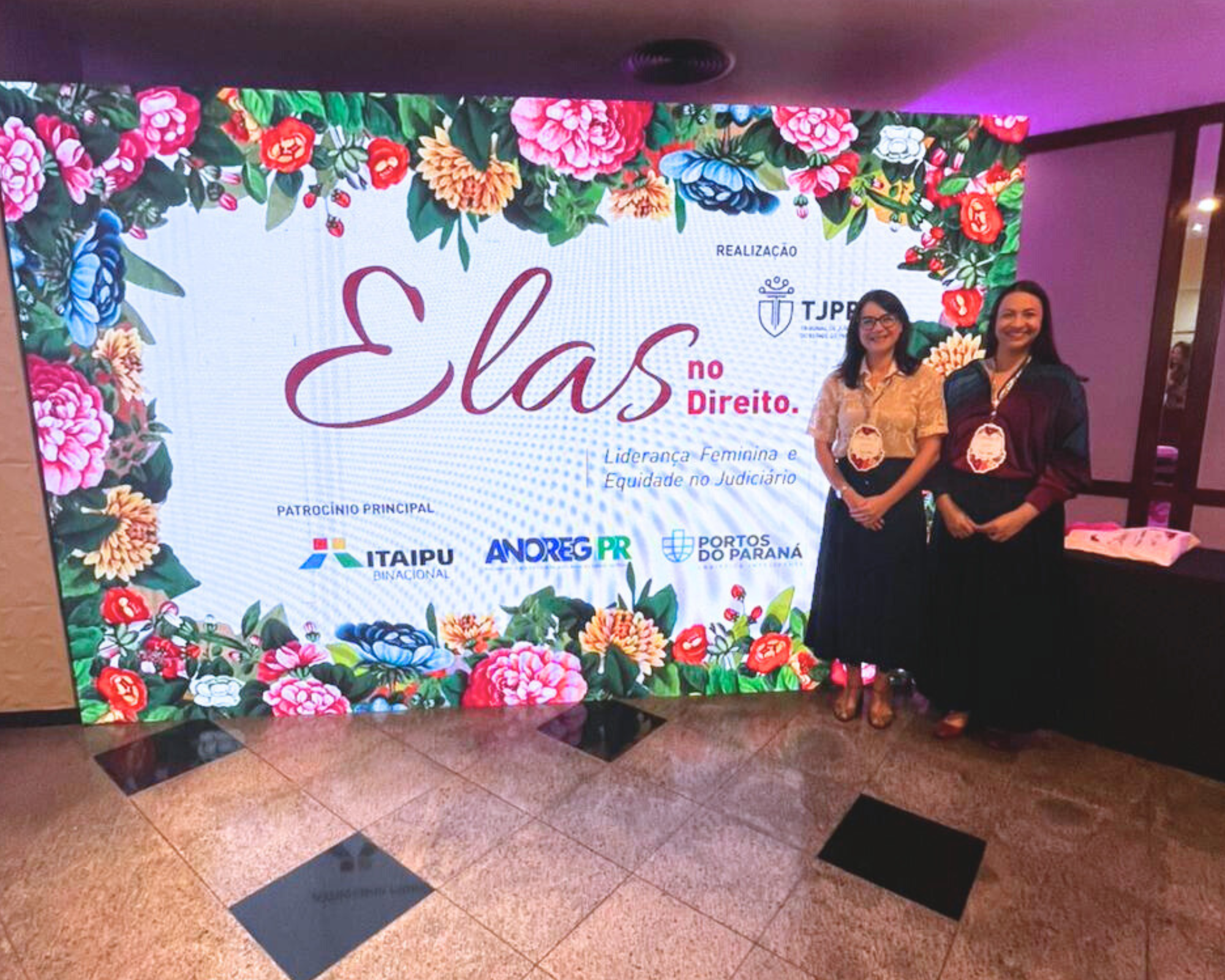 Advogadas da Portos do Paraná participam de congresso sobre liderança feminina e equidade de gênero