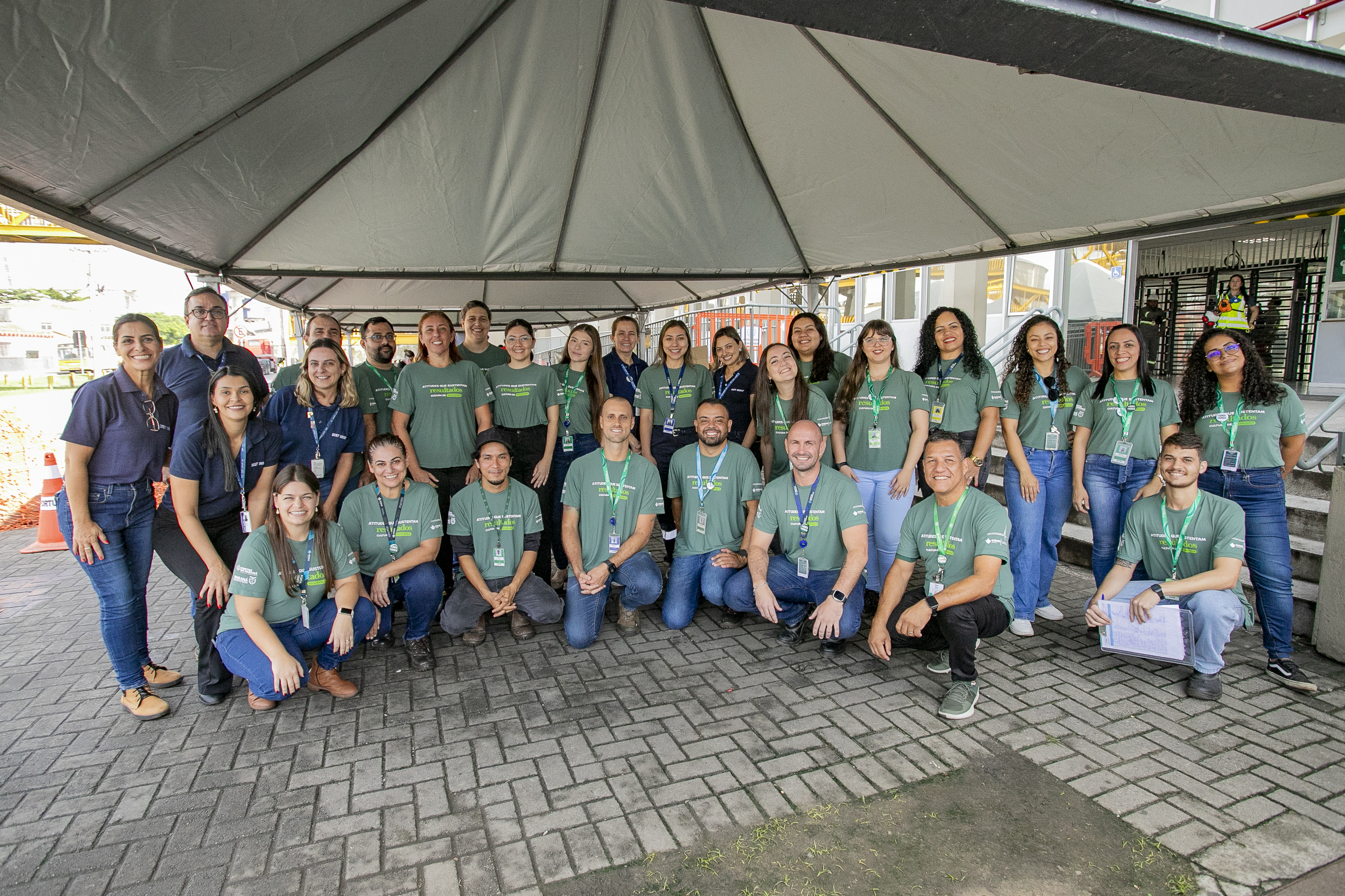 Portos do Paraná fecha campanha Abril Verde com grande participação dos portuários
