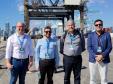 As oportunidades de negócios nos Portos do Paraná estão sendo apresentadas em Miami (EUA) no 28.º Congresso Latino-Americano de Portos. A empresa pública paranaense representa os terminais brasileiros e participa do evento junto com a Autoridade Portuária de Santos. 