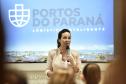 A empresa pública Portos do Paraná acaba de renovar o convênio do Projeto Porto Escola com os municípios de Paranaguá e Antonina. Com o ato desta terça-feira (10), a empresa dá continuidade à atividade que tem como objetivo abrir e aproximar ainda mais o porto da cidade. No programa, isso se dá através da educação. Em cinco anos, já são 9.561 alunos atendidos.