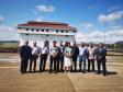 A empresa pública Portos do Paraná esteve presente no curso sobre o uso do Canal do Panamá como alternativa para o escoamento da produção até a Ásia, que começou segunda-feira e se encerrou nesta quarta-feira (4), na Cidade do Panamá. Nos três dias, representantes das autoridades portuárias de países da América Latina, agências e empresas do setor conheceram em detalhes este elo logístico mundial, vantagens e desvantagens dessa rota.