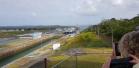A empresa pública Portos do Paraná esteve presente no curso sobre o uso do Canal do Panamá como alternativa para o escoamento da produção até a Ásia, que começou segunda-feira e se encerrou nesta quarta-feira (4), na Cidade do Panamá. Nos três dias, representantes das autoridades portuárias de países da América Latina, agências e empresas do setor conheceram em detalhes este elo logístico mundial, vantagens e desvantagens dessa rota.