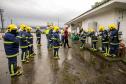Turma com integrantes da Unidade Administrativa de Segurança Portuária participou de 40 horas de curso de combate a incêndios e primeiros socorros para atuação no Porto de Paranaguá.