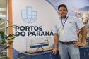 Desta quarta-feira (17) até a semana que antecede o Natal, maquetes de embarcações feitas por artesãos locais enfeitam o hall, na entrada do Palácio Taguaré, em Paranaguá. Na sede administrativa da Portos do Paraná, o trabalho de Chimene dos Santos e Pedro Dario Pereira Neto, que representa a atividade portuária, está exposto para colaboradores da empresa pública e visitantes.