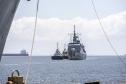 O Porto de Paranaguá (PR) é uma das paradas de duas embarcações da esquadra da Marinha Brasileira. A Fragata Independência (F-44) e Navio-Aeródromo Multipropósito “Atlântico” (A-140) chegaram nesta quinta-feira (20) e permanecem atracados no cais paranaense até a manhã da próxima segunda-feira (24). 