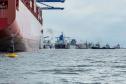 Navio da operadora Silversea Cruises traz a bordo 224 passageiros americanos, britânicos, belgas e alemães. Um grupo segue para Curitiba para descer a Serra do Mar de trem. Outros dois se dividem entre Morretes e Paranaguá.