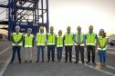 Deputados estaduais visitam o Porto de Paranaguá e homenageiam portuários