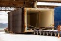 Porto de Paranaguá embarca peça de autoclave com 15 metros de comprimento