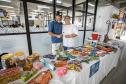 Alunos dos cursos de artesanato e gastronomia da Portos do Paraná participam de feira no SESC