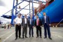 Com atracação de porta-contêiner chinês, Paranaguá estreia nova rota marítima