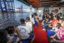 Vencedores do concurso Porto Escola 2024 passeiam de barco pela Baía de Paranaguá