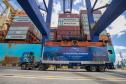 Porto de Paranaguá bate recorde histórico de movimentação de contêineres