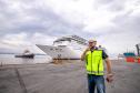 Com mais de 2 mil pessoas a bordo, MSC Armonia desembarca em Paranaguá