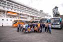 Com mais de 2 mil pessoas a bordo, MSC Armonia desembarca em Paranaguá