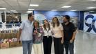 Voluntariado monta kits da campanha “Páscoa para Todos”
