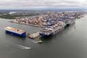 Porto de Paranaguá é o 1º a receber veículos elétricos fabricados por gigante chinesa que retoma vendas no Brasil