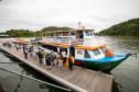 Portos do Paraná reforça turismo internacional com chegada de cruzeiro à Ilha do Mel