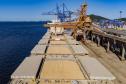 Porto de Paranaguá coloca em funcionamento tecnologia que reduz emissão de partículas no embarque de granéis