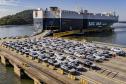 Porto de Paranaguá recebe mais de 5 mil carros em uma única operação