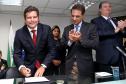 Ministro assina ordem de serviço para início da dragagem em Paranaguá 