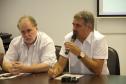 O diretor empresarial, Lorenço Fregonese e o superintendente Airton Vidal Maron, falam dos projetos para o Porto de Paranaguá durante o encontro com a imprensa do litoral.