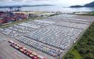 As exportações de veículos pelo Porto de Paranaguá, em agosto deste ano, cresceram 59,7% em relação a julho, reproduzindo uma tendência nacional. Dados do Setor de Estatística da Administração dos Portos de Paranaguá e Antonina (Appa) apontam o embarque de 8.818 unidades em agosto contra 5.519 unidades no mês anterior