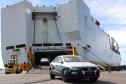As exportações de veículos pelo Porto de Paranaguá, em agosto deste ano, cresceram 59,7% em relação a julho, reproduzindo uma tendência nacional. Dados do Setor de Estatística da Administração dos Portos de Paranaguá e Antonina (Appa) apontam o embarque de 8.818 unidades em agosto contra 5.519 unidades no mês anterior